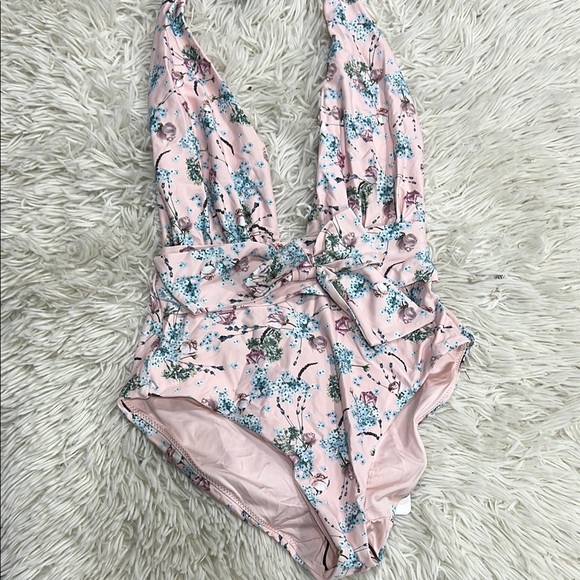 WEWOREWHAT Brooklyn Floral Halter One-Piece Swimsuit - Picture 2 of 8